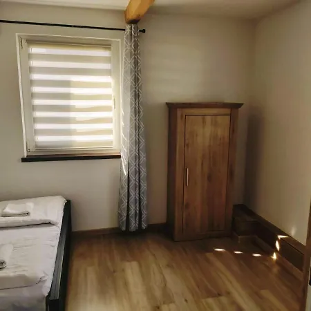 Domek U Bruna Apartment *